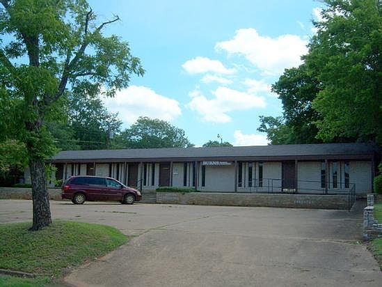 2nd image of 312 N 6th St