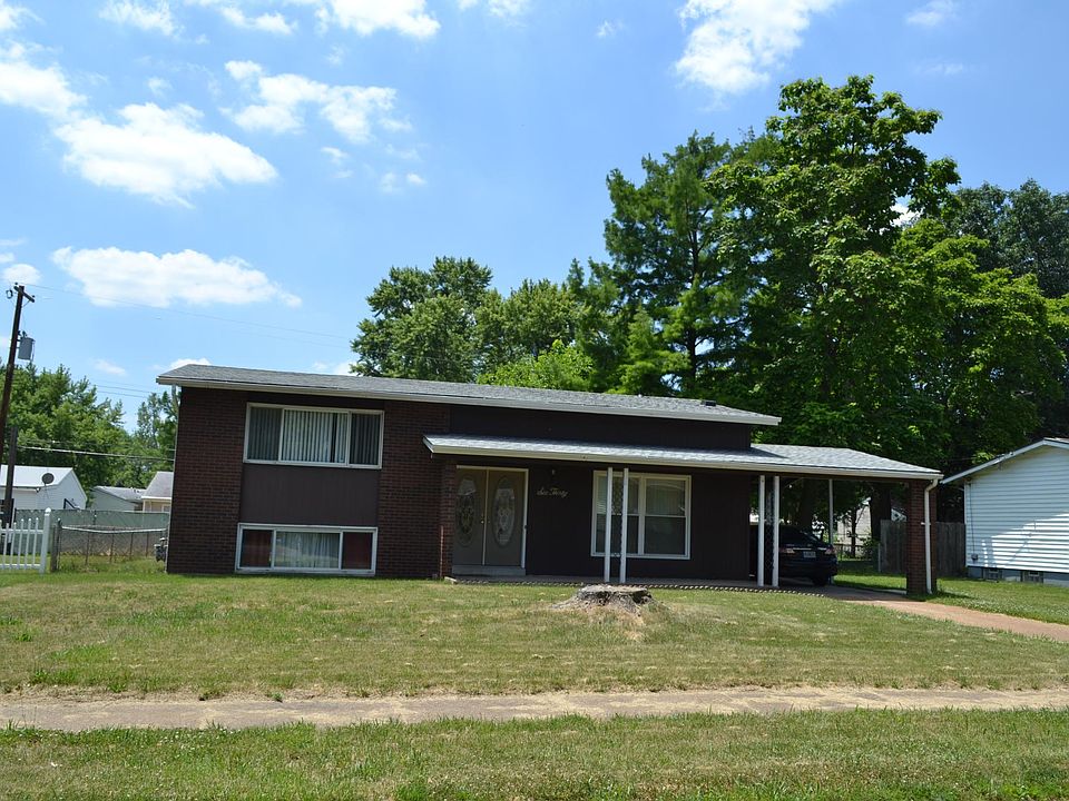 1st image of 630 Lawnview Dr