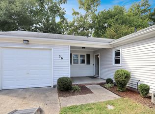 36 Sanlun Lakes Dr, Hampton, VA 23666