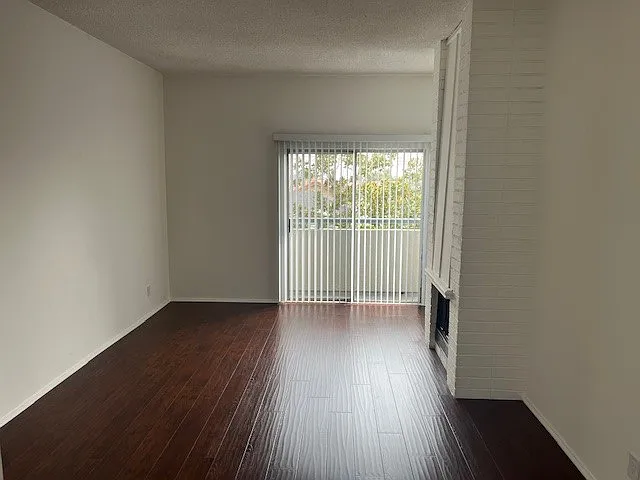 10905 Ohio Ave. — Photo 33