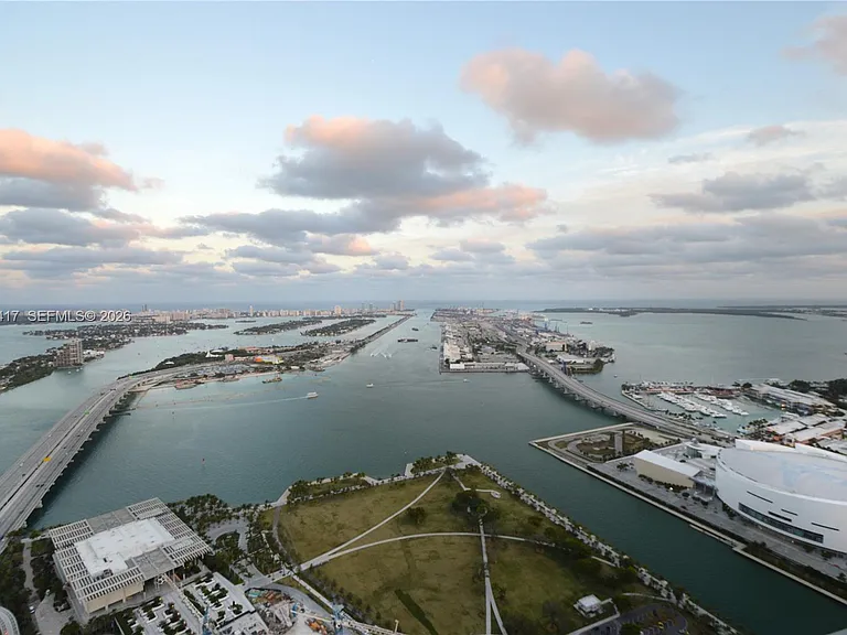 1100 Biscayne Blvd #6104 — Photo 30