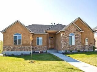 3921 Winthrope Dr, West Jordan, UT 84088