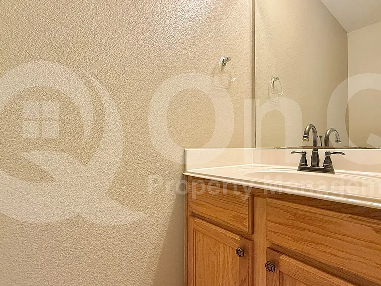 1512 Saint Leger St — Photo 21
