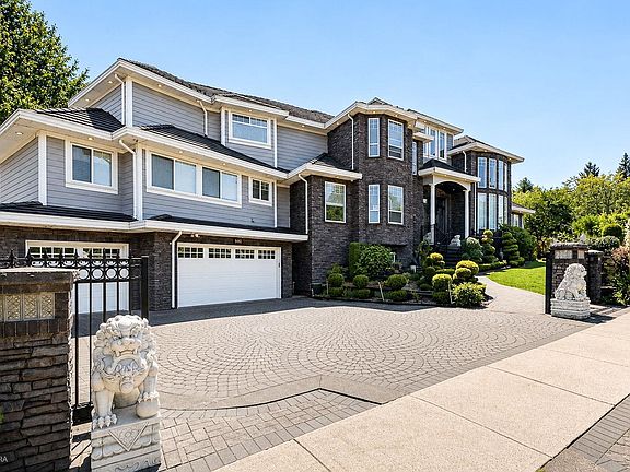 3rd image of 16452 93a Ave