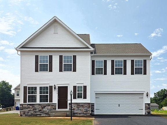 2nd image of 5404 Harrier Way