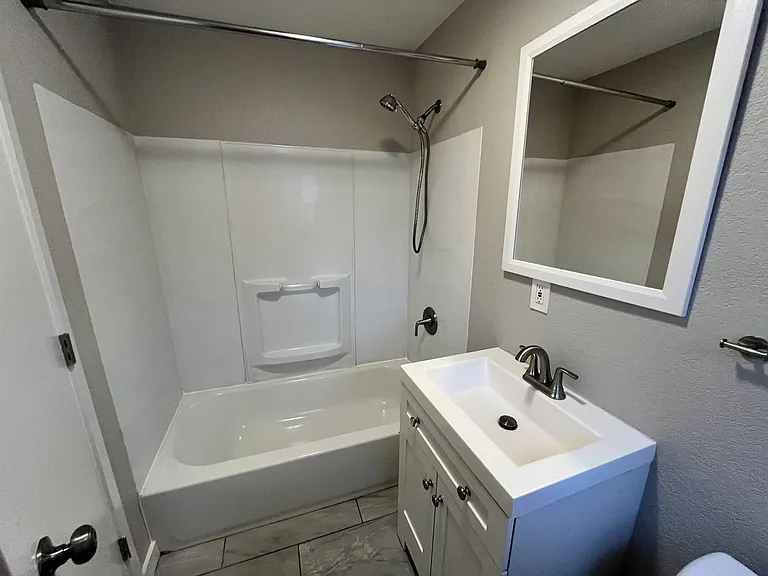 5009 NE Hazel Dell Ave — Photo 5