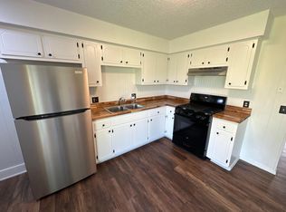 1507 White Rd UNIT B, Springdale, AR 72762