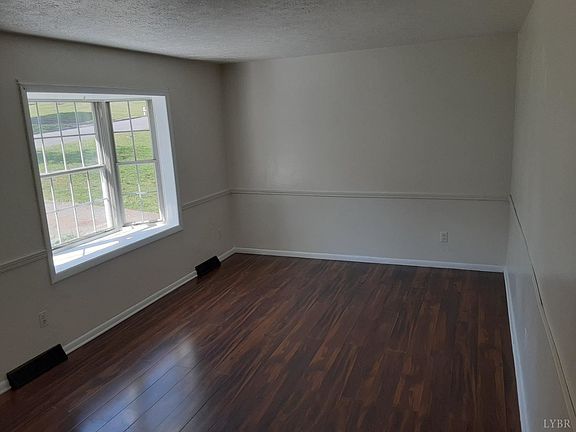 2nd image of 6247 Narragansett Dr