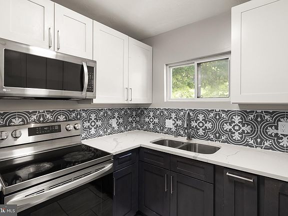 5th image of 8605 Kirby St