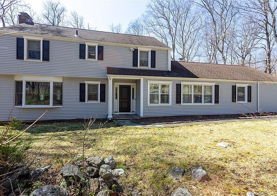 2nd image of 125 Hannahs Rd