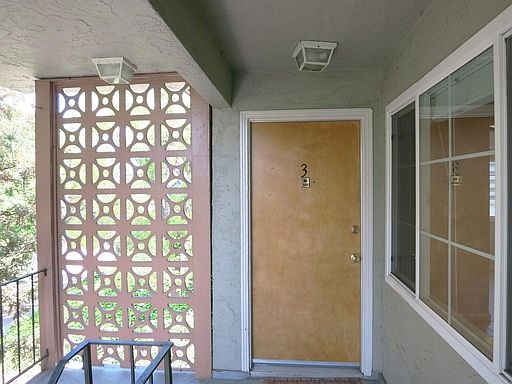 3rd image of 1588 Blossom Hill Rd APT 3