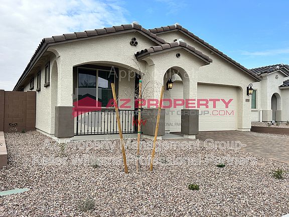 2nd image of 32510 N 122nd Ln
