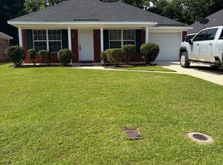 8393 Oak Pointe Ct, Mobile, AL 36695