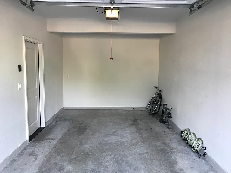 1 car Garage