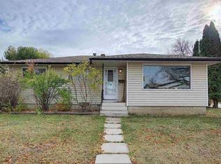 5915 148th Ave NW #1A, Edmonton, AB T5A1T8