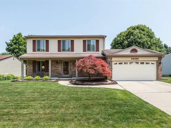 24320 Simmons Dr, Novi, MI 48374