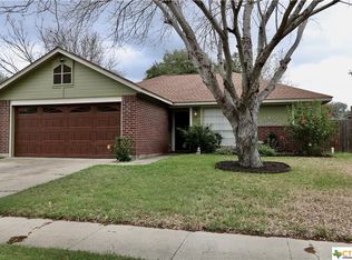 119 Joyce Ln, Victoria, TX 77901