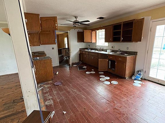 5th image of 1071 Wood Yates Rd