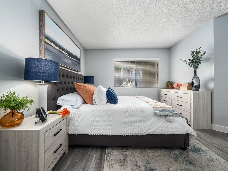 Cantala Apartments — Photo 6