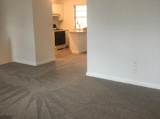 98 Manor Dr #98, Red Bank, NJ 07701