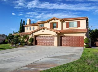 2293 Old Heritage Rd, Riverside, CA 92503