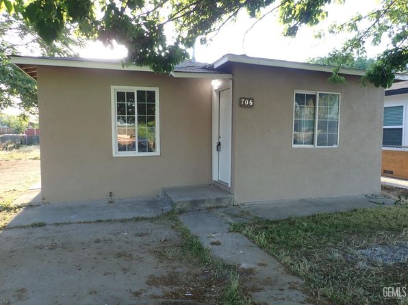 706 Dover St, Delano, CA 93215