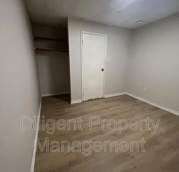 238 Spencleys Ln #4 — Photo 8