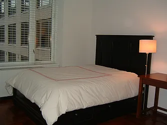 Sold by Toshiko Takahara, Lreb