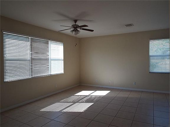 4th image of 20124 Bay Cedar Ave