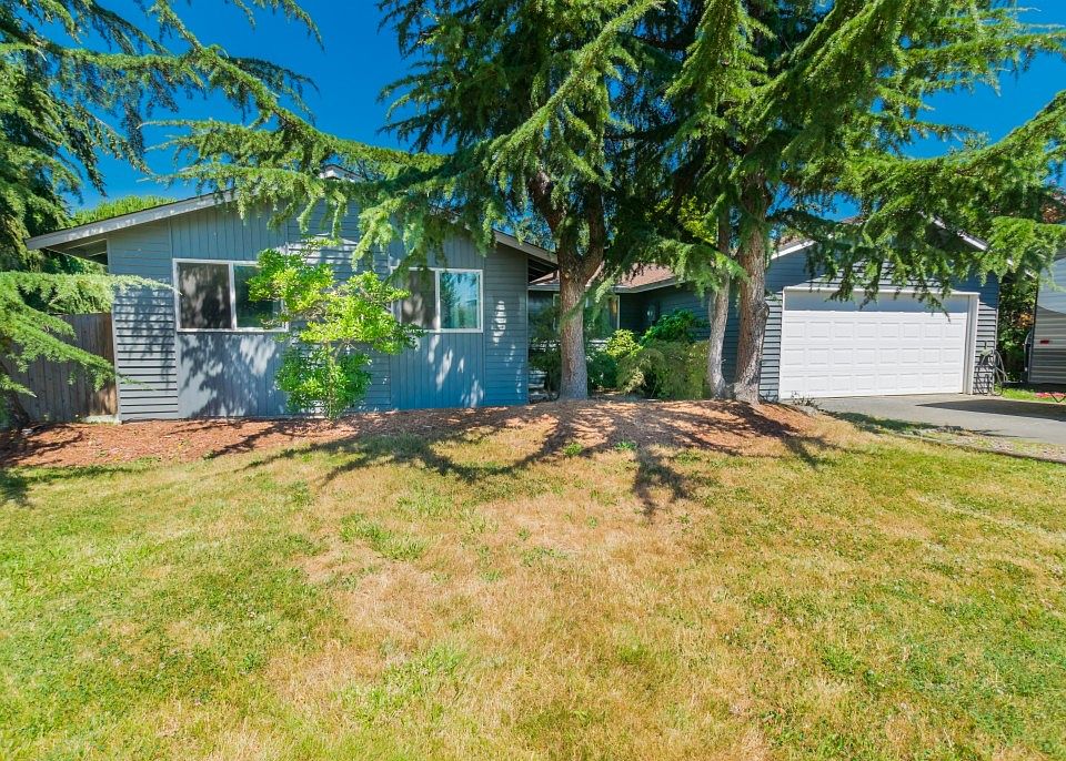 1st image of 6411 65th Pl NE