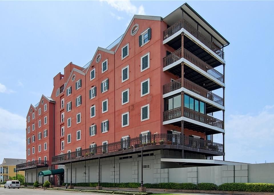 1st image of 330 Morgan St APT 506
