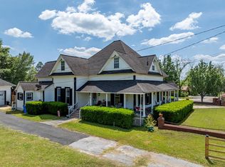 160 E Willis St, Sycamore, GA 31790