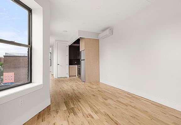 2nd image of 483 Willis Ave APT 5A
