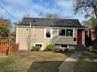 3526 SW Austin St, Seattle, WA 98126