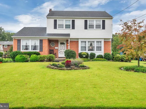 113 Purnell Ave, Cinnaminson, NJ 08077