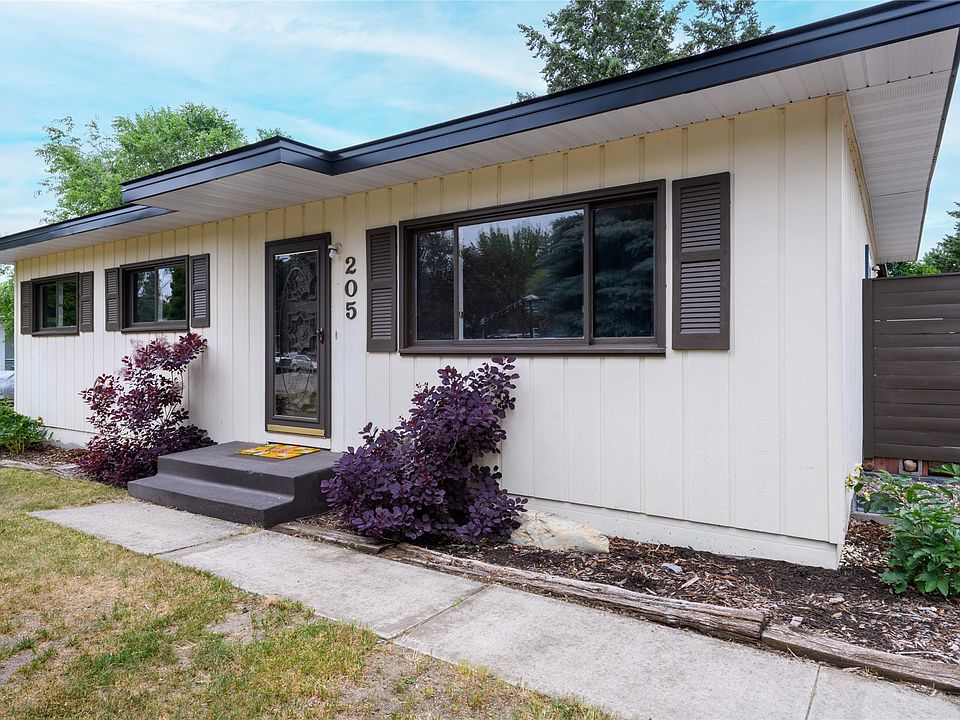 1st image of 205 Park Side Ct