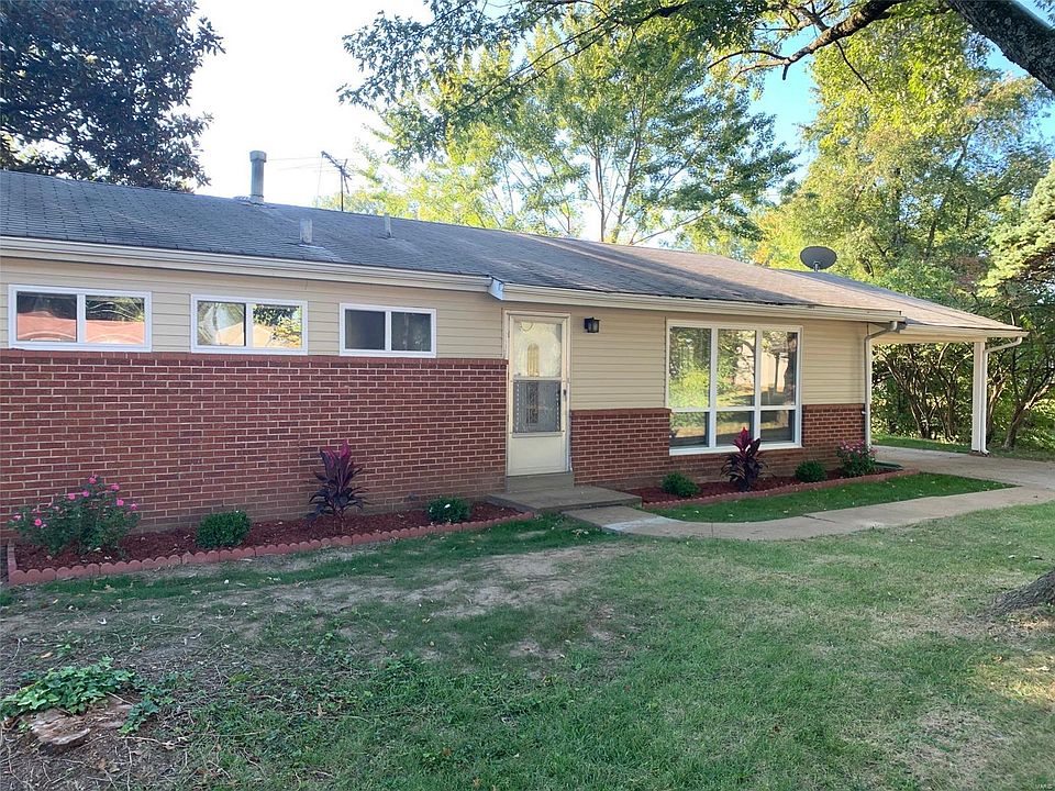 1st image of 8800 Comanche Ct