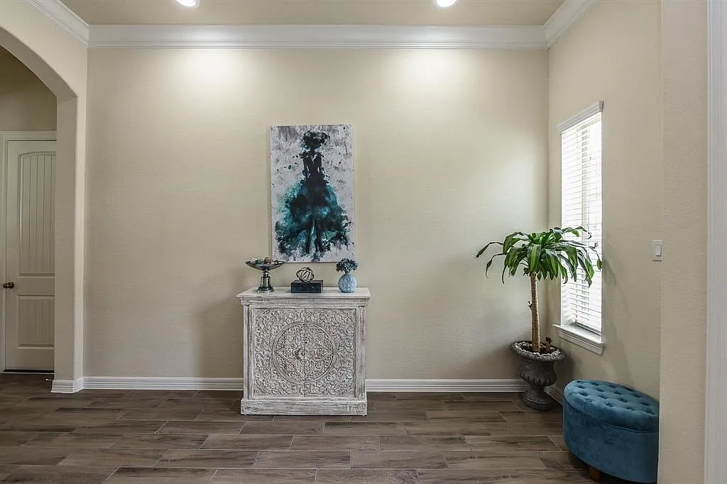 4 bed, 4.5 bath, 3082 sqft, $3,750 — Photo 4