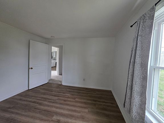 2nd image of 1306 A Old Hwy #109