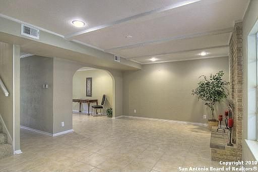 4th image of 4430 Huntington Woods St