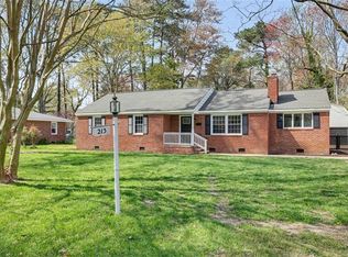 213 Milstead Rd, Newport News, VA 23606