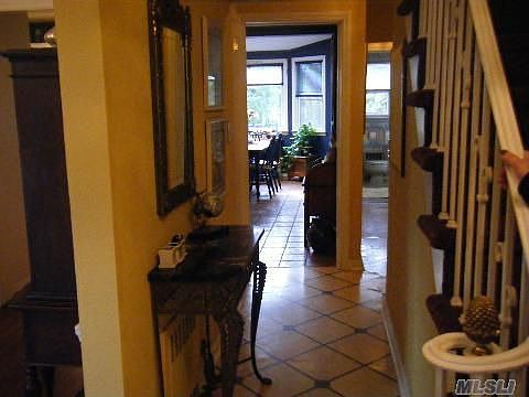 1st image of 452 Rose Ln