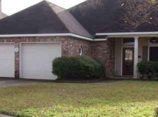107 Kings Harbour Dr, Lafayette, LA 70508