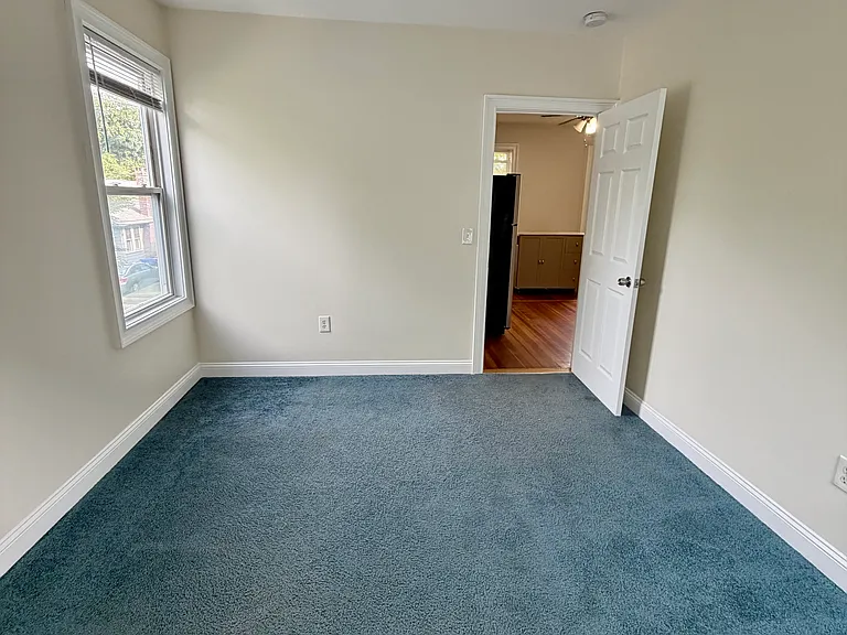 1032 Hope St — Photo 11