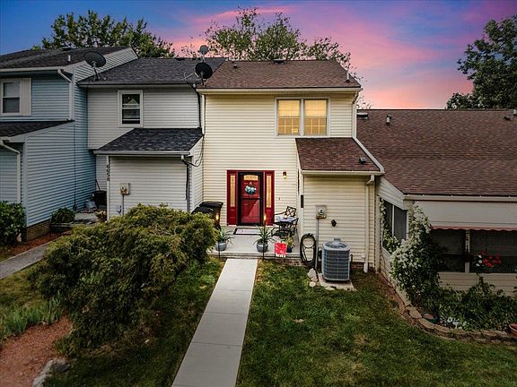 4th image of 6660 Sagefield Ave