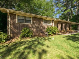 1440 Camelot Ln, Tucker, GA 30084
