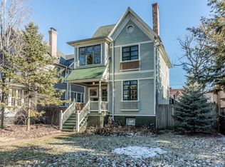 1209 Elmwood Ave, Evanston, IL