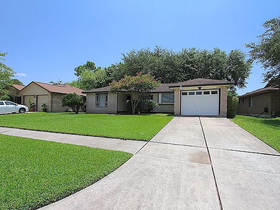 3rd image of 2709 Jeb Stuart Dr