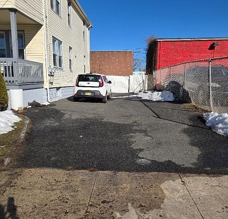 3rd image of 3 Fern St