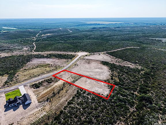 4th image of 552 PASEO DEL LAGO LOT 98